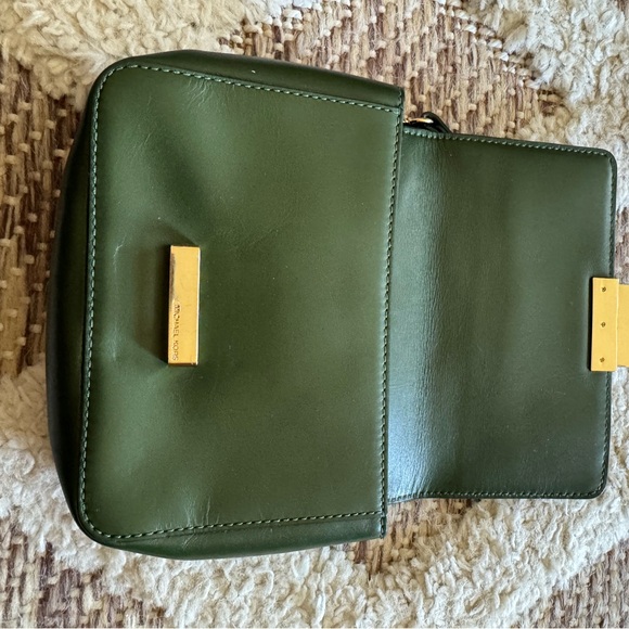 Michael Kors Wristlet - Picture 4 of 9